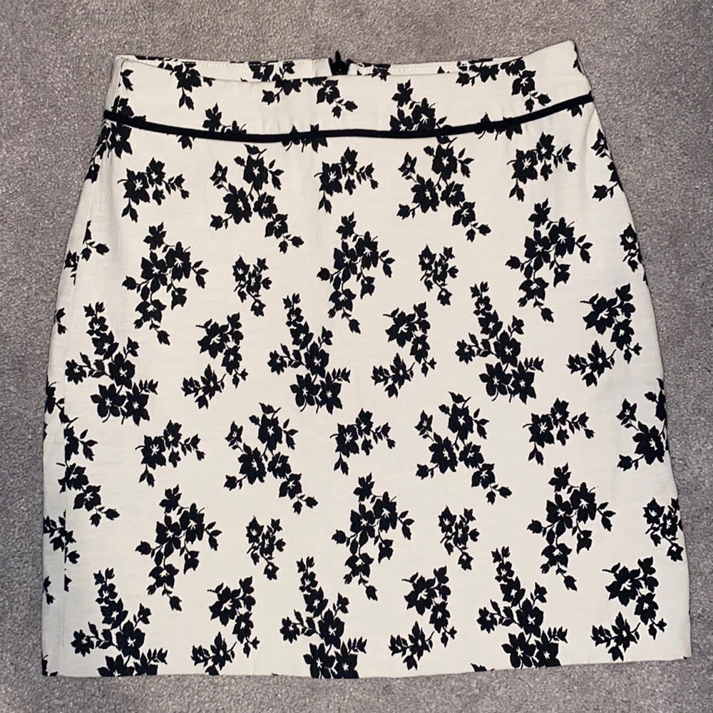 Miss Selfridge Floral Skirt